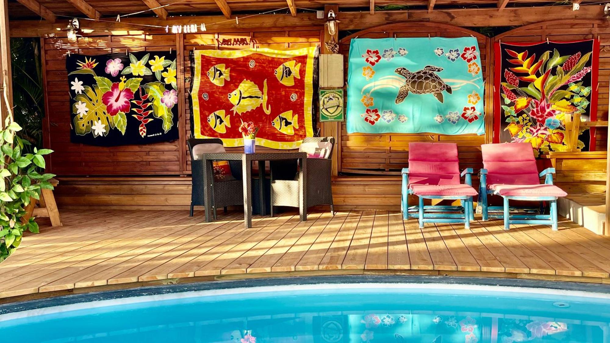 Chambre D'Hotes "Chalet Bienvenue Nout Kaz" Villa Saint-Gilles-les Hauts Exterior photo